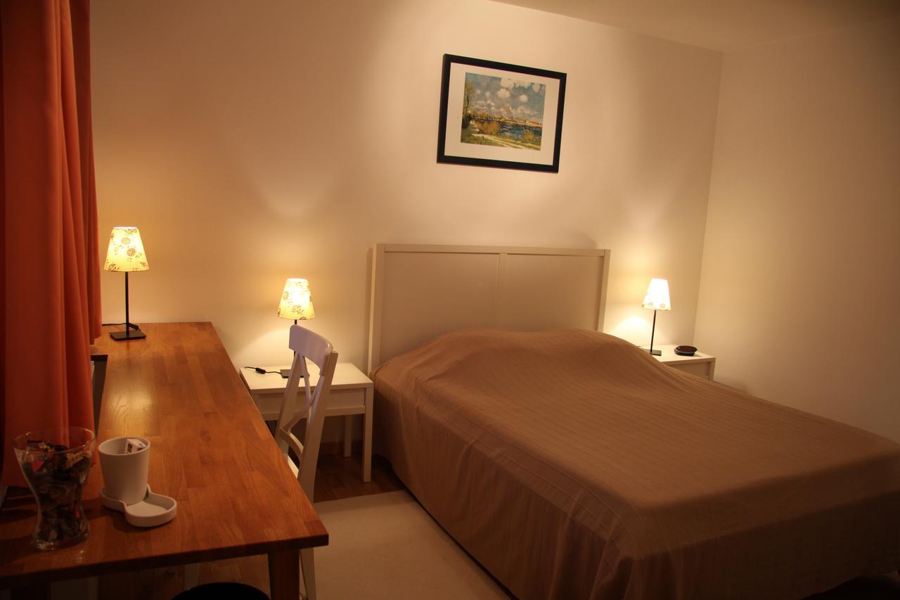 Hotel Les Charmilles De Mormal